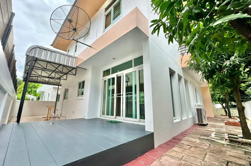 Large house for rent in Sriracha, The Boulevard Project, Sriracha, Chonburi.