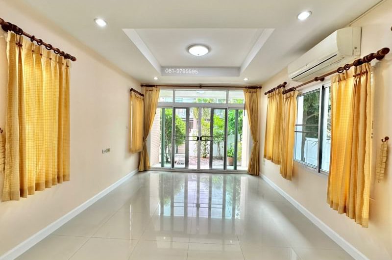 Large house for rent in Sriracha, The Boulevard Project, Sriracha, Chonburi.