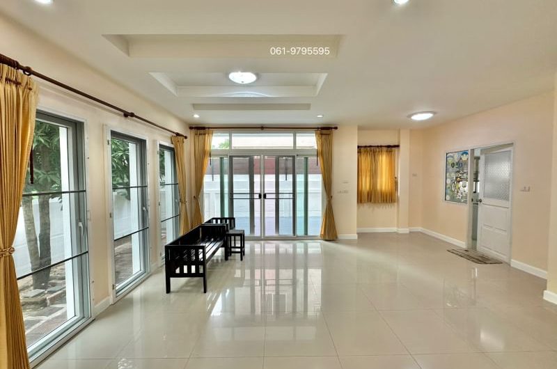 Large house for rent in Sriracha, The Boulevard Project, Sriracha, Chonburi.