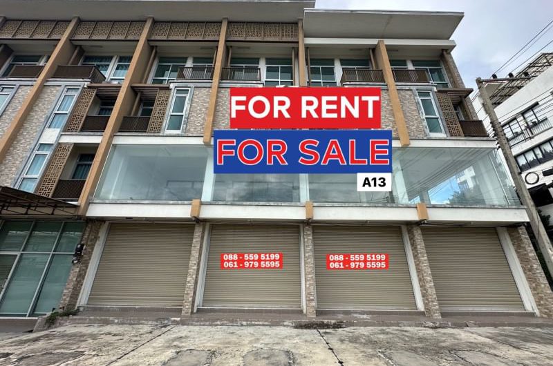 For sale, for rent, 4 commercial buildings, near Sriracha Tiger Zoo, good location, front facing the road