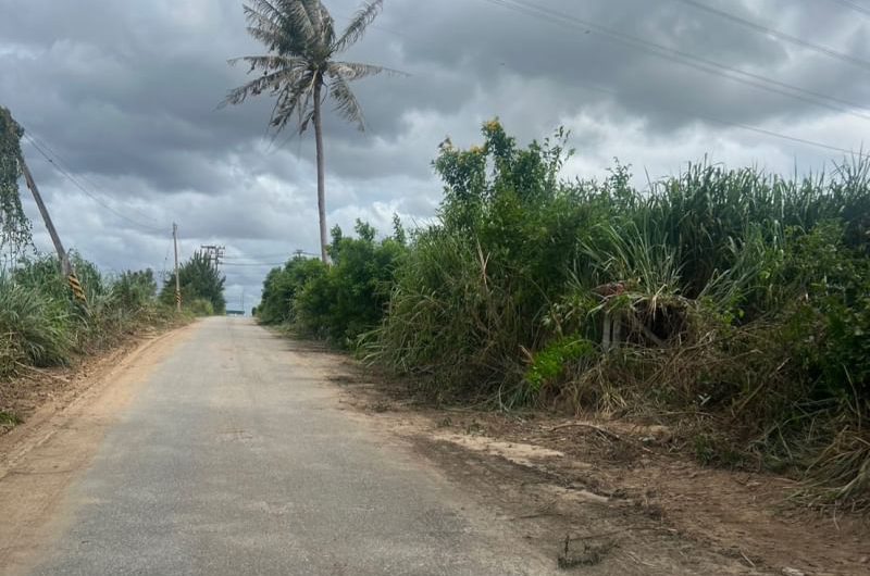 Beautiful land plot for sale near Pinthong Industrial Estate 3, Bowin, Sriracha, Chonburi