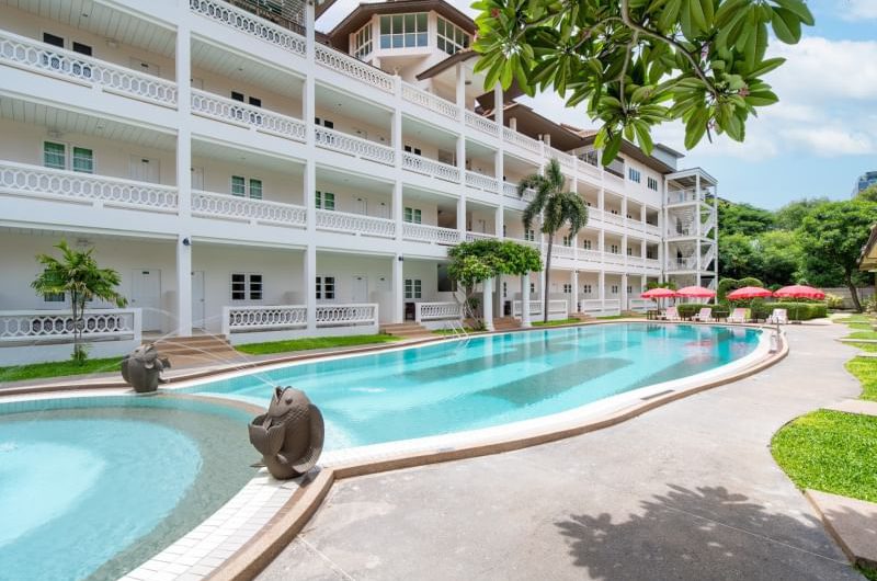 Hotel business for sale near Terminal 21 shopping mall, North Pattaya, Chonburi