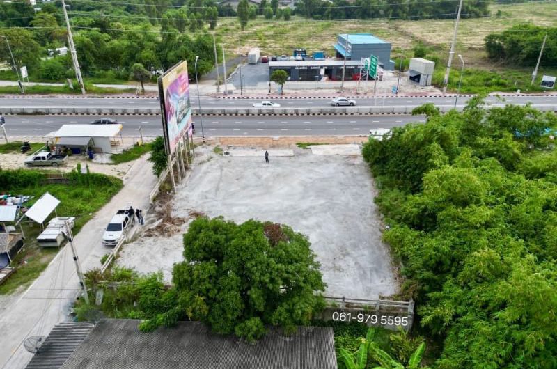 Beautiful plot of land in Bangsaen, prime location, next to Khao Lam Road, near Bangsaen tourist attractions