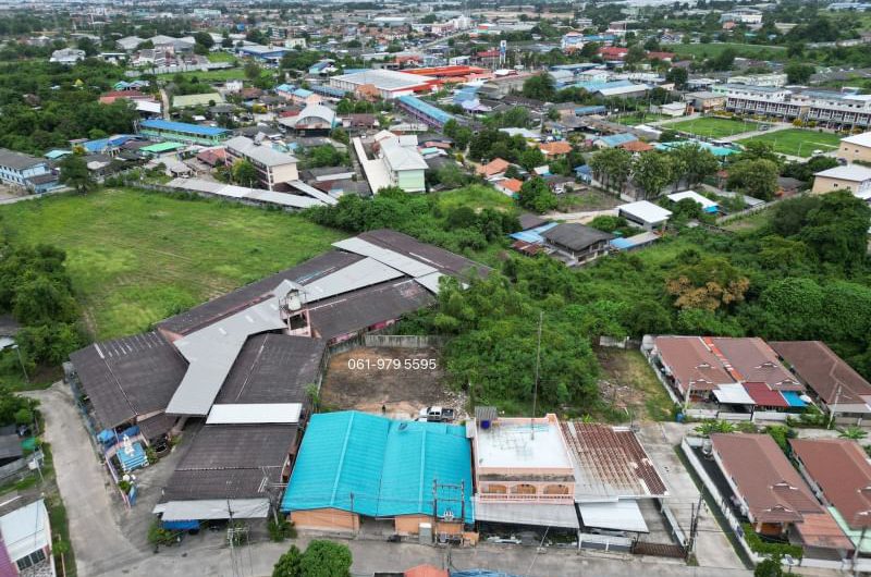 Land for sale in Bueng Lang community, small plot, good location, cheap price, near Worakit Market