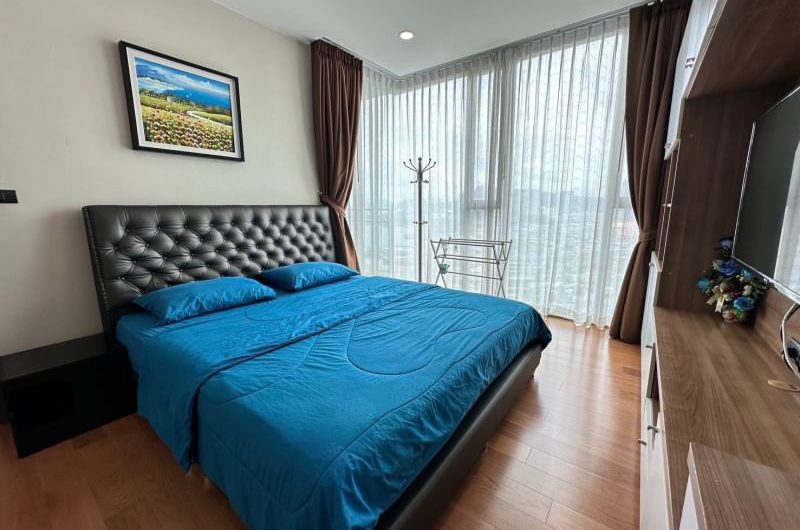 For rent Marina Bayfront Condo Sriracha, beautiful room, fully furnished,move in Ready, great  location, next to the sea