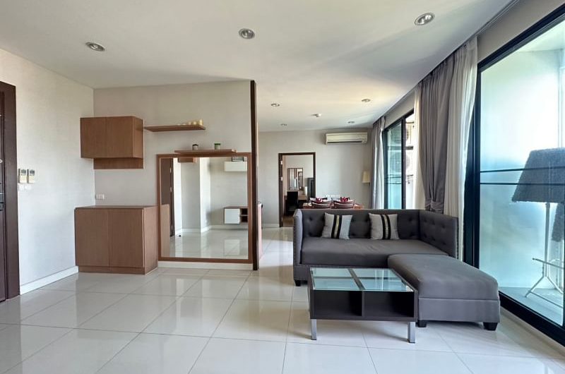 Condo for rent Sriracha The Sky, beautiful room, fully decorated, with furniture, near Aeon Mall