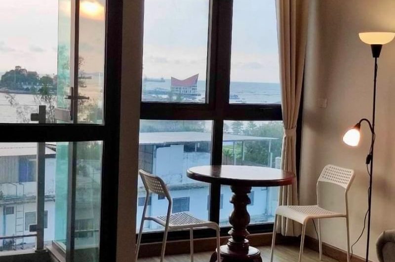 Condo for rent Sriracha Ladda Plus, beautiful room, sea view, fully furnished, move in Ready