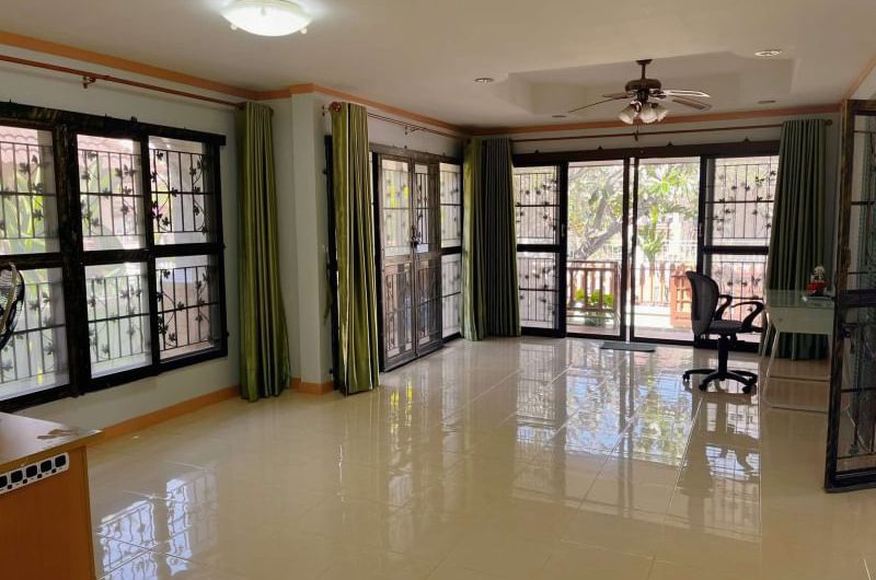 2-storey detached house for rent, Country Home 2 Village Project, Surasak, Sriracha, Chonburi