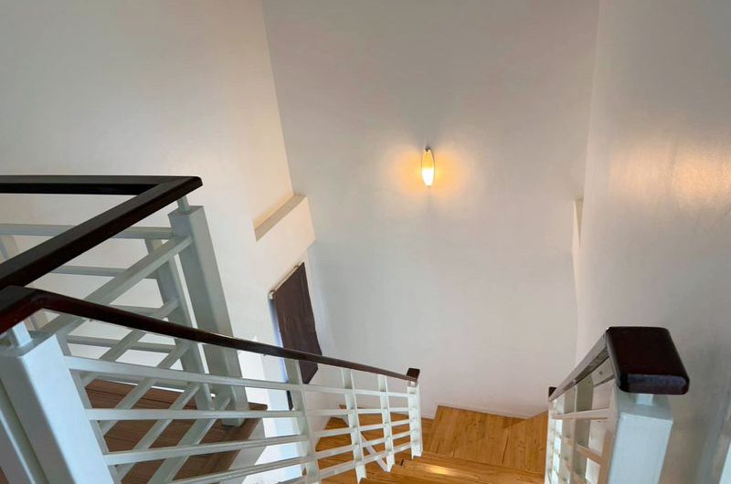 For rent: 2-storey twin house, thatched roof, Trio Town Village, Sriracha, Chonburi